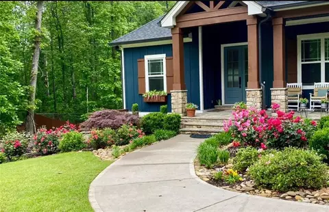 71 Lenten Rose Ln, Pendergrass, GA 30567