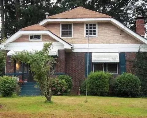 1710 Rogers Ave, Atlanta, GA 30310
