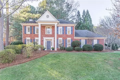 2555 Woodbrook Ct, Lawrenceville, GA 30043
