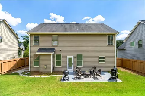 1482 Balvaird Dr, Lawrenceville, GA 30045
