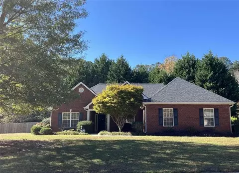 602 Ansley Forest Ct, Monroe, GA 30655