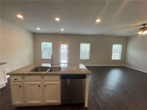 Living - 11719 Brightside Pkwy, Hampton, GA 30228 photo 3 of 3