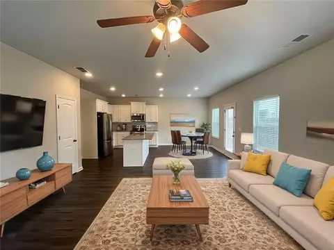 Living - 11719 Brightside Pkwy, Hampton, GA 30228 photo 1 of 3
