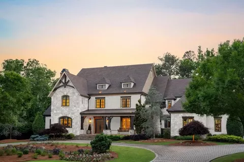 4824 Kettle River Pt, Suwanee, GA 30024