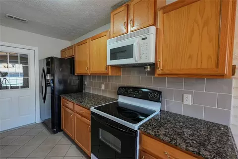 2388 Carousel Park Dr, Morrow, GA 30260 photo 19