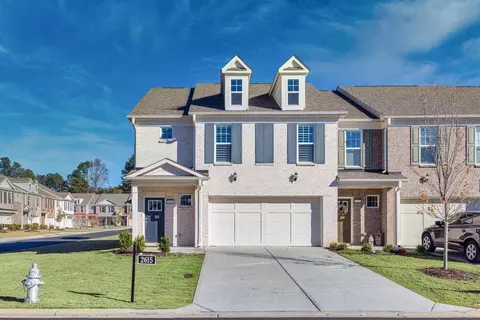 2615 Quarterdeck Dr, Cumming, GA 30041