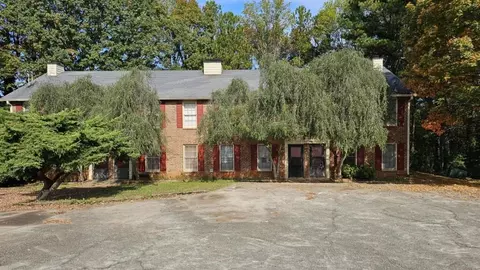 1493 Downing Ln, Norcross, GA 30093