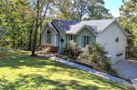 2729 Greenwood Dr SW, Cartersville, GA 30120