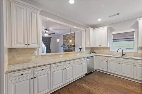 415 E Gate Trl, Ball Ground, GA 30107 photo 10