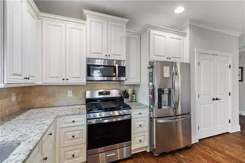 415 E Gate Trl, Ball Ground, GA 30107 photo 12