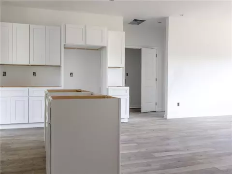 Living - 163 Pinto Ln SE, Fairmount, GA 30139 photo 3 of 4