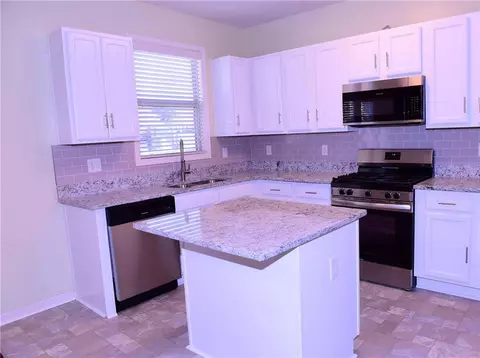 6236 Paris Cv, Fairburn, GA 30213 photo 2