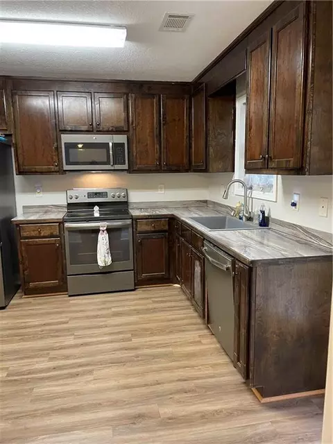 173 Brookside Dr, Lula, GA 30554 photo 6