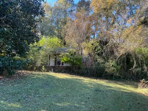 991 Wesley Park Dr SW, Marietta, GA 30064
