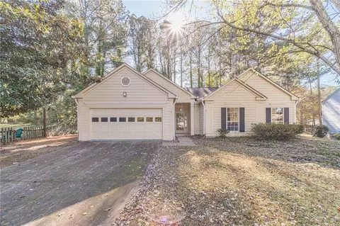 3051 Savannah Bay Ct, Snellville, GA 30078