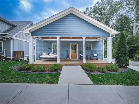 218 Old Canton Cir, Ball Ground, GA 30107