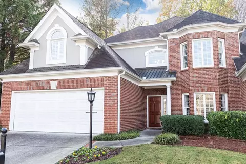424 Brookview Cir, Sandy Springs, GA 30339