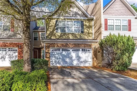1682 Tailmore Ln, Lawrenceville, GA 30043