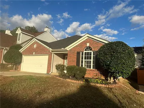 176 Resthaven Dr, Lawrenceville, GA 30044