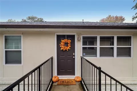 48 Peachtree Ave NE #221, Atlanta, GA 30305