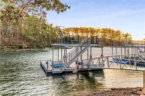 5465 Dogwood Ln, Gainesville, GA 30504