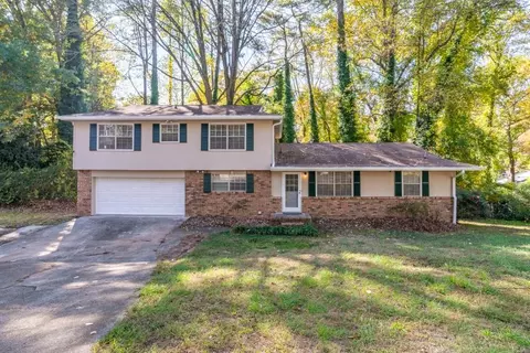 1599 Danbury Ct, Norcross, GA 30093
