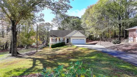 3830 Martin Farm Rd, Suwanee, GA 30024