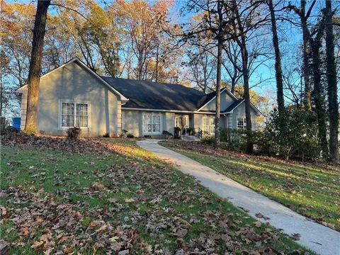 25 Waters Edge, Dawsonville, GA 30534