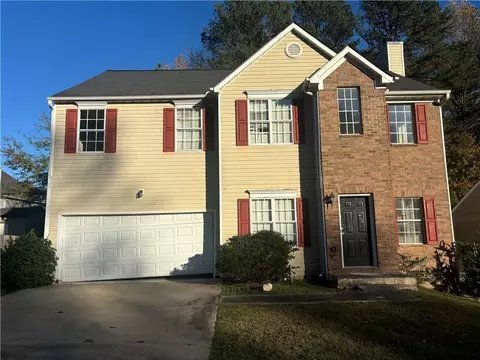 5750 Old Carriage Dr, Atlanta, GA 30349