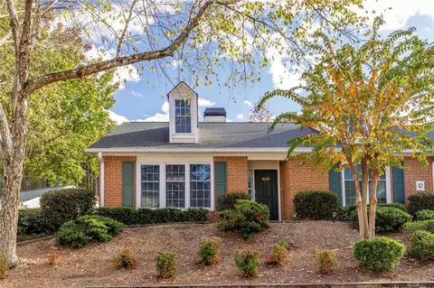 6509 Deerings Ln, Peachtree Corners, GA 30092