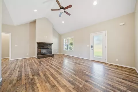 Living - 90 Edgehill Pl, Jasper, GA 30143 photo 1 of 12
