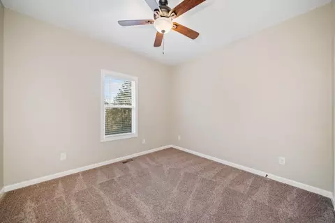 Bedroom - 90 Edgehill Pl, Jasper, GA 30143 photo 5 of 12