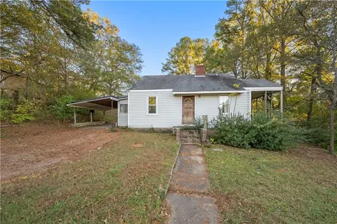 47 Opal St, Cartersville, GA 30120