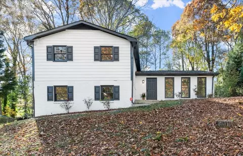 1433 Mary Dale Dr, Lilburn, GA 30047