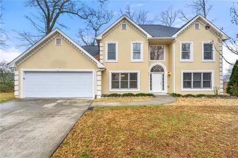 1960 Holland Park Dr, Buford, GA 30519
