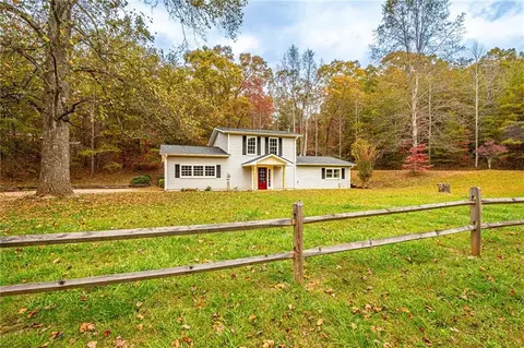 2747 Damascus Church Rd, Dahlonega, GA 30533