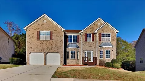 371 Darkwater Ct, Atlanta, GA 30331