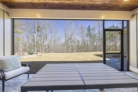 Exterior - 410 Edgewater Trl, Toccoa, GA 30577 photo 17 of 17