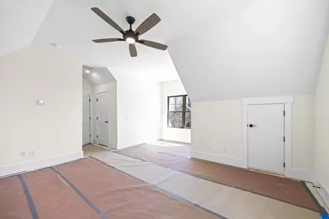 Bedroom - 410 Edgewater Trl, Toccoa, GA 30577 photo 11 of 11