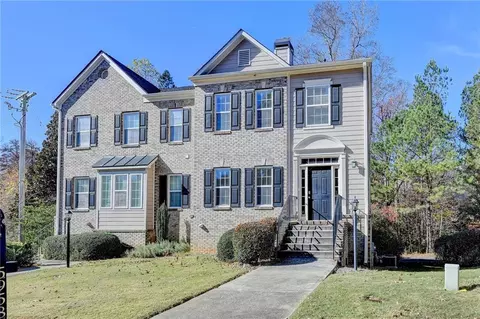 5958 Eagle Tiff Ln, Sugar Hill, GA 30518