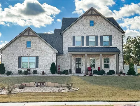 104 Karis Cv, Mcdonough, GA 30252