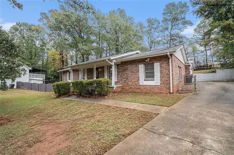 1002 Millwood Dr SW, Marietta, GA 30008