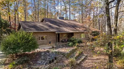 5082 Amber Dr, Villa Rica, GA 30180