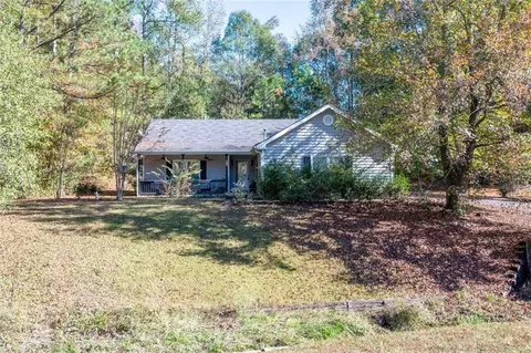 4481 Fiddlers Bnd, Loganville, GA 30052