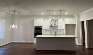 7927 Lula Rd, Lula, GA 30554