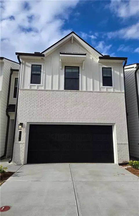 1920 Westwind St, Lawrenceville, GA 30043