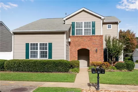 701 Bedford Ct, Woodstock, GA 30188
