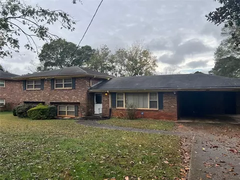3227 Clifton Church Rd SE, Atlanta, GA 30316