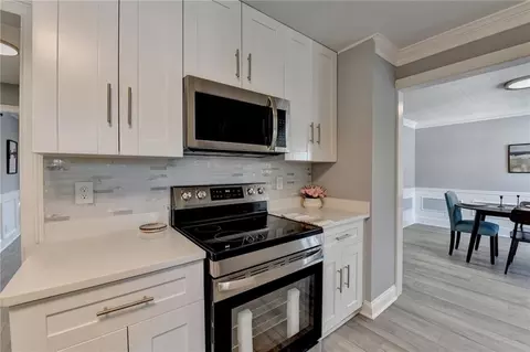 Kitchen - 4715 Masters Ct, Duluth, GA 30096 photo 7 of 12