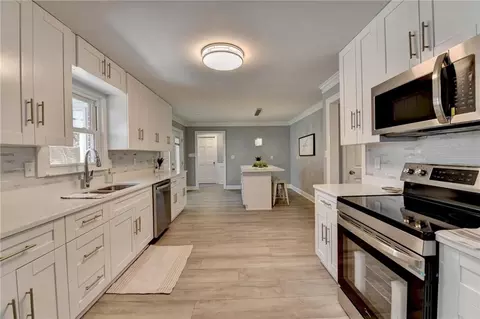 Kitchen - 4715 Masters Ct, Duluth, GA 30096 photo 12 of 12